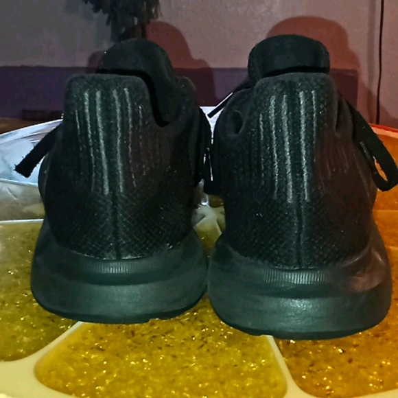 ADIDAS BLK ON BLK ORTHOLITE ATHLETIC SHOES-SIZE 5 - Picture 4 of 8